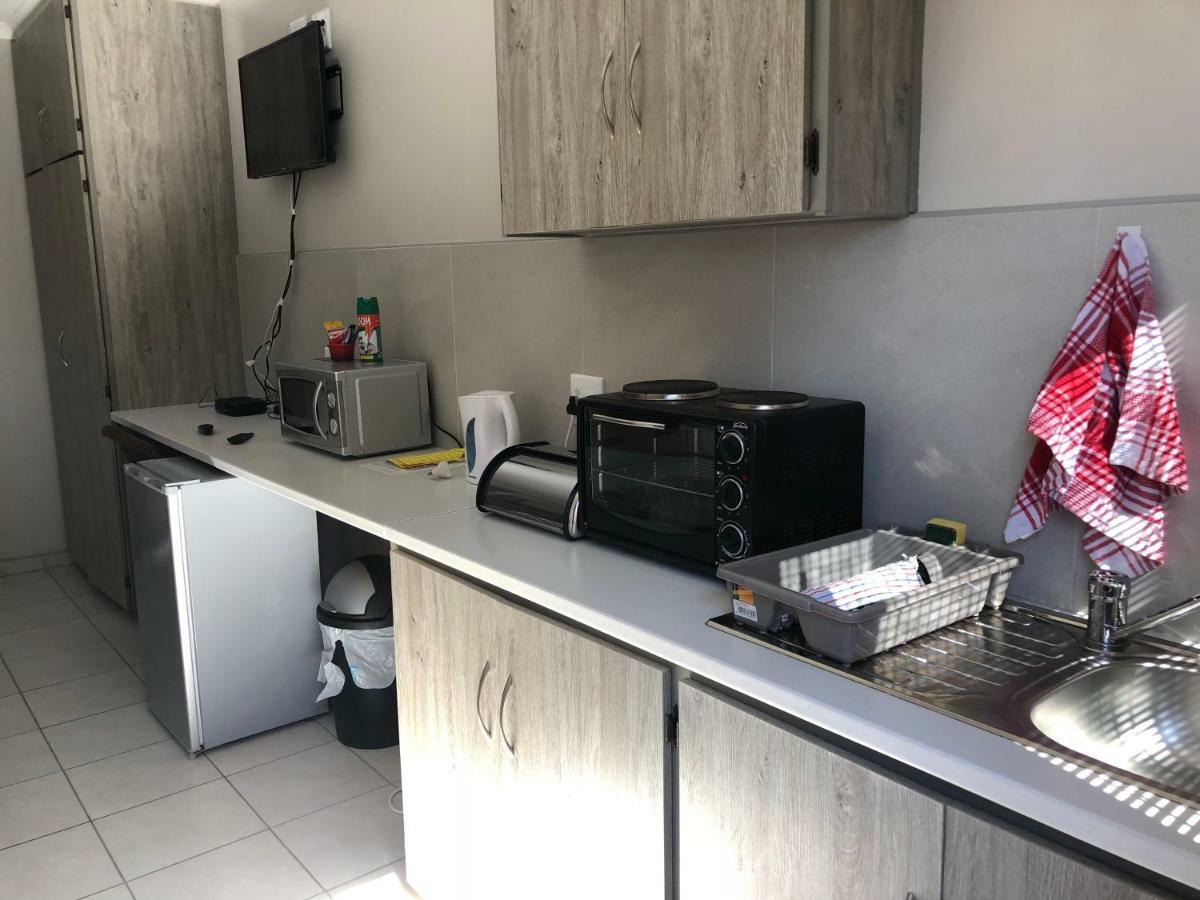 Anas Inn Walvis Bay Exteriör bild